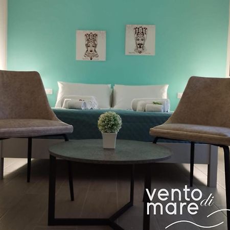 Vento Di Mare Bed & Breakfast ตราปานี ภายนอก รูปภาพ