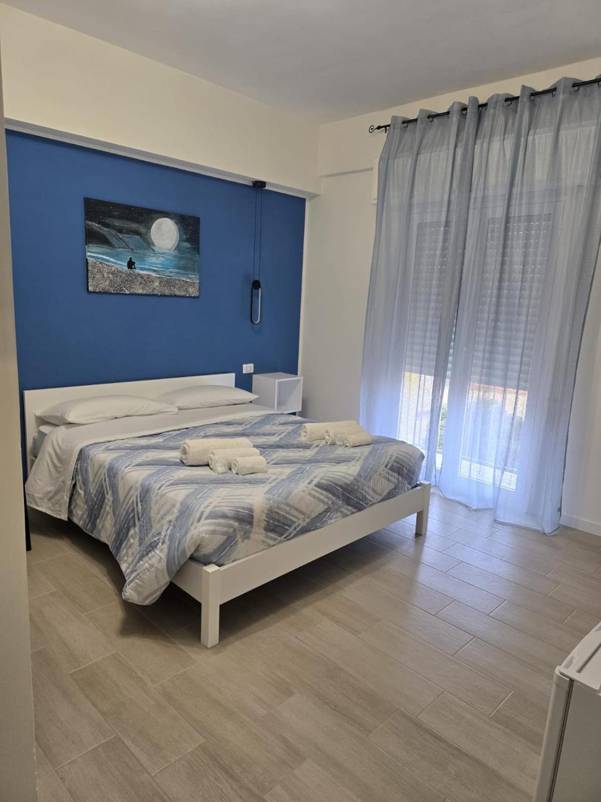 Vento Di Mare Bed & Breakfast ตราปานี ภายนอก รูปภาพ