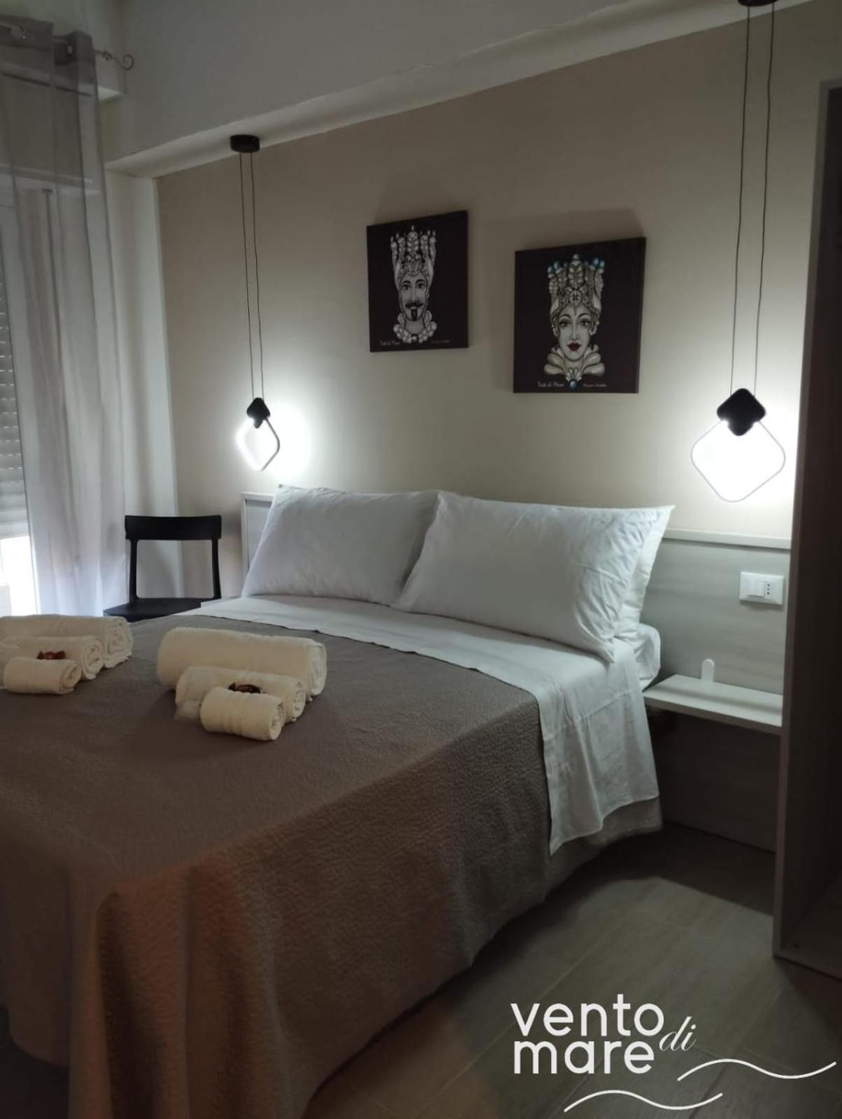 Vento Di Mare Bed & Breakfast ตราปานี ภายนอก รูปภาพ