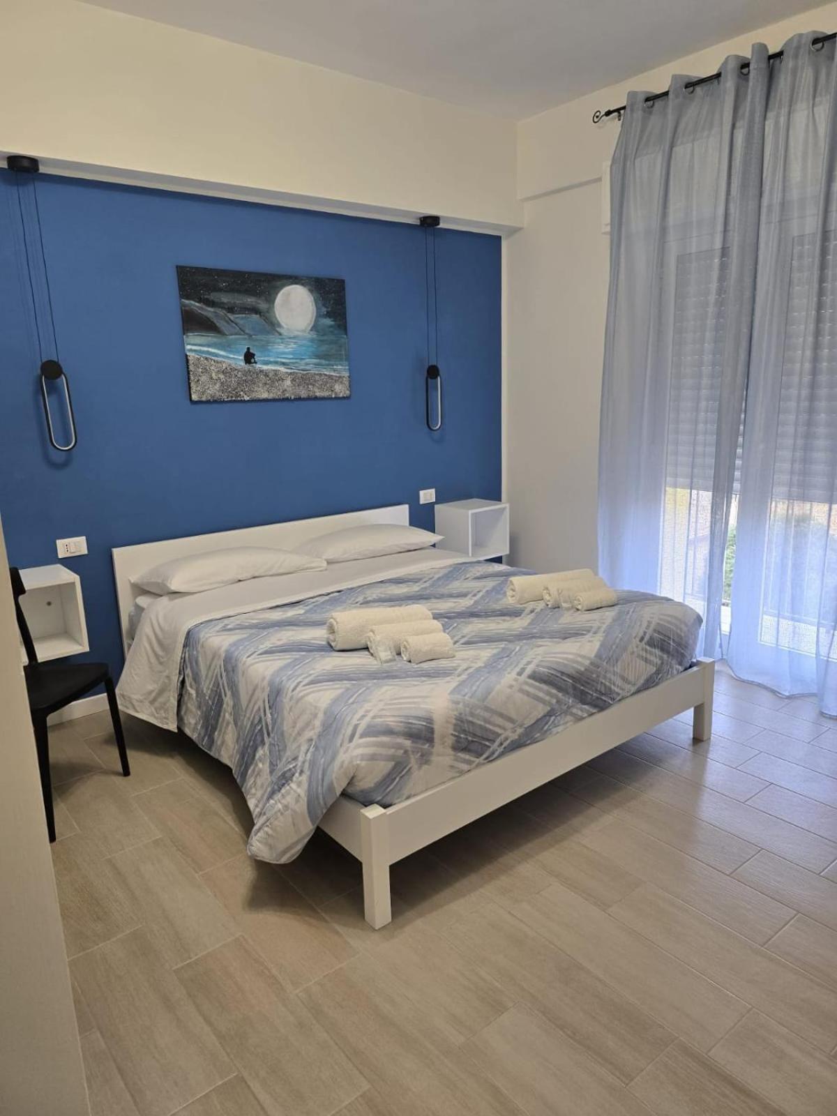 Vento Di Mare Bed & Breakfast ตราปานี ภายนอก รูปภาพ