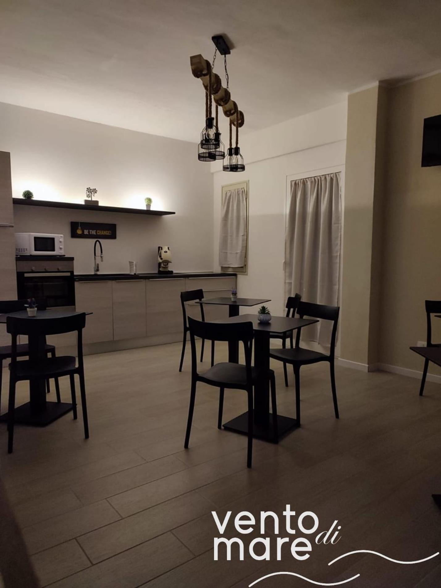 Vento Di Mare Bed & Breakfast ตราปานี ภายนอก รูปภาพ