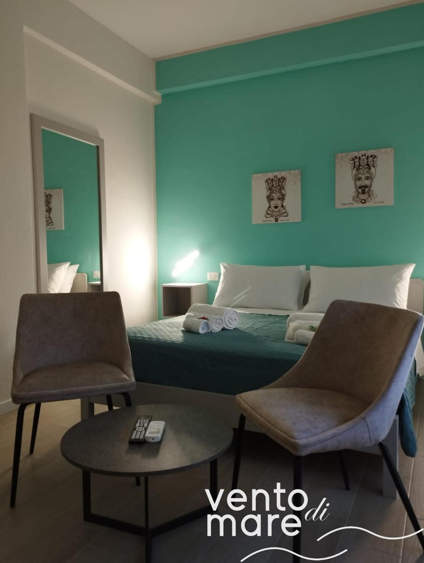 Vento Di Mare Bed & Breakfast ตราปานี ภายนอก รูปภาพ