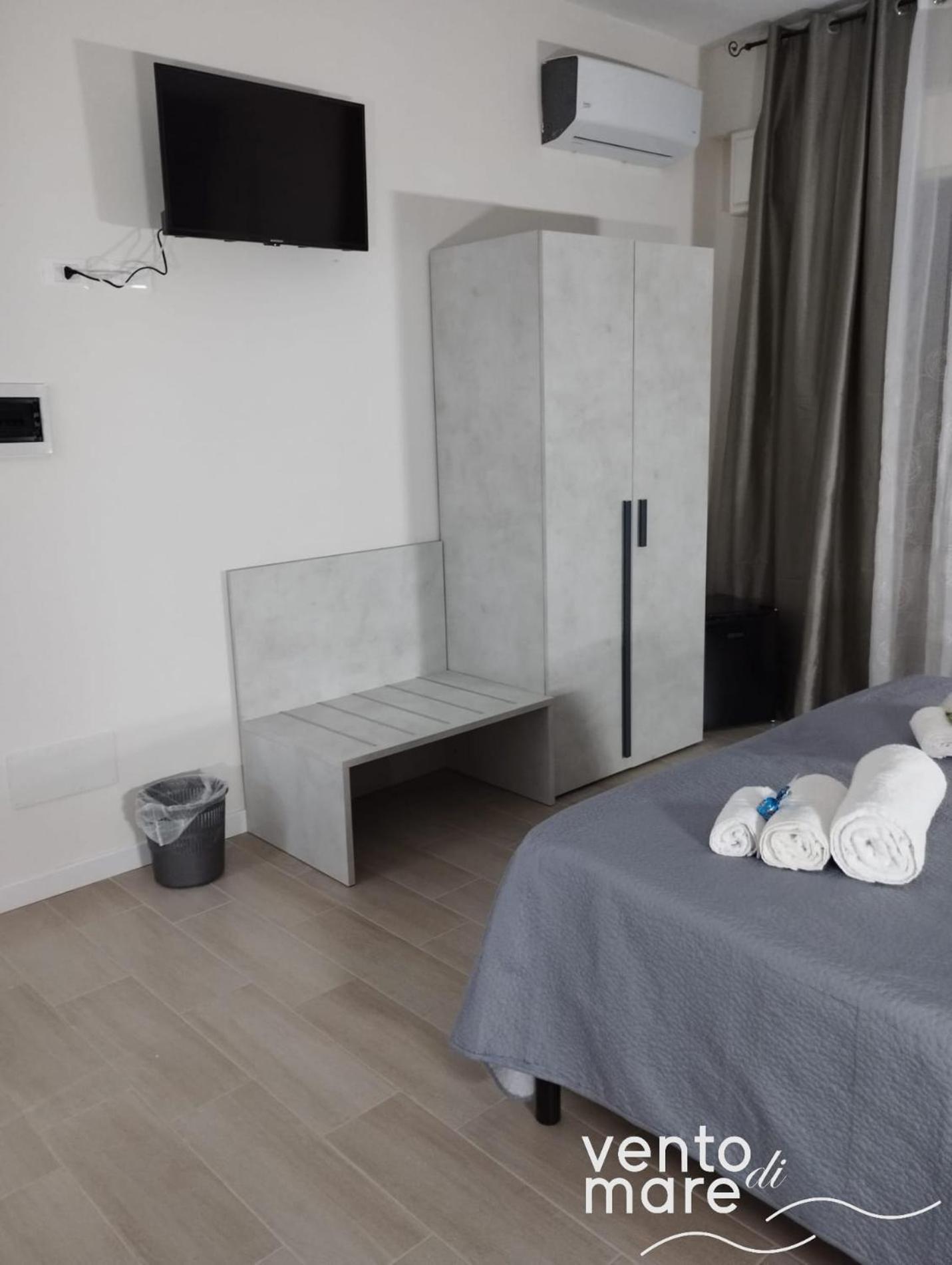 Vento Di Mare Bed & Breakfast ตราปานี ภายนอก รูปภาพ