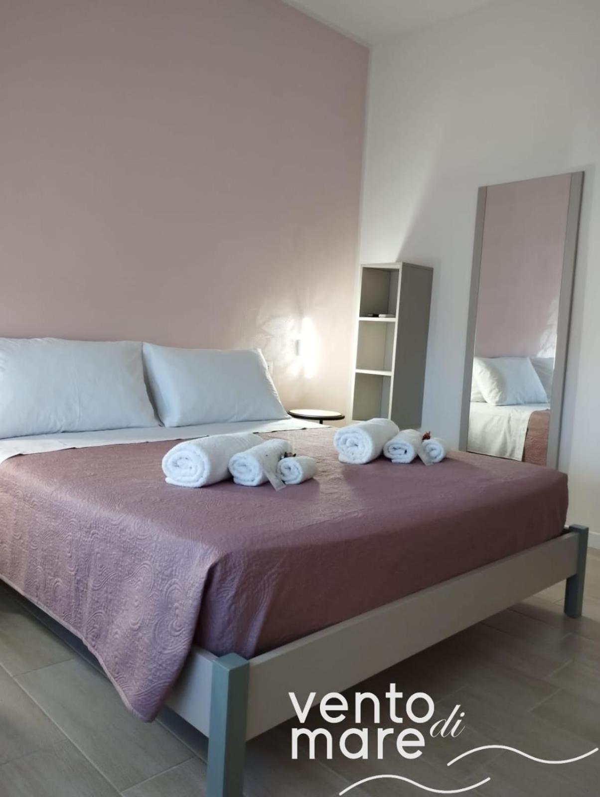 Vento Di Mare Bed & Breakfast ตราปานี ภายนอก รูปภาพ